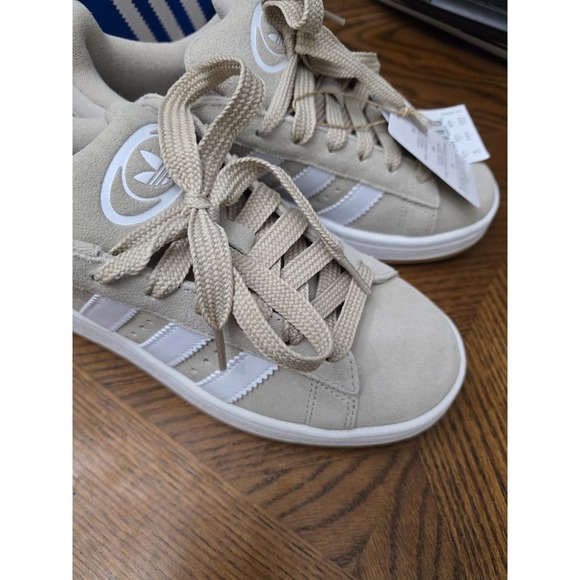 adidas gazelle silver green womens Adidas Campus 00s | Youth | Wonder Beige/White/Gum